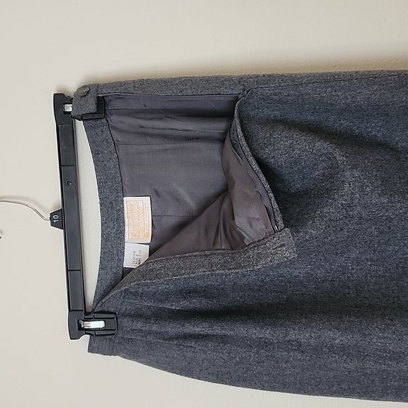 Pendleton virgin Wool usa made blazer skirt set, career, suit jacket skirt set - Picture 11 of 12